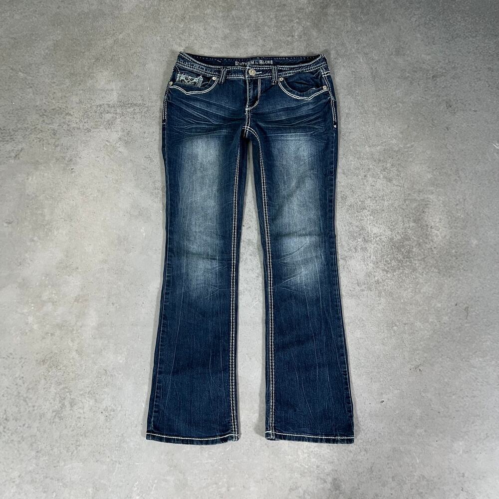 Bootcut Mid Rise Rhythm in Blues Women’s Western Flare Stretch Jeans Size: 6